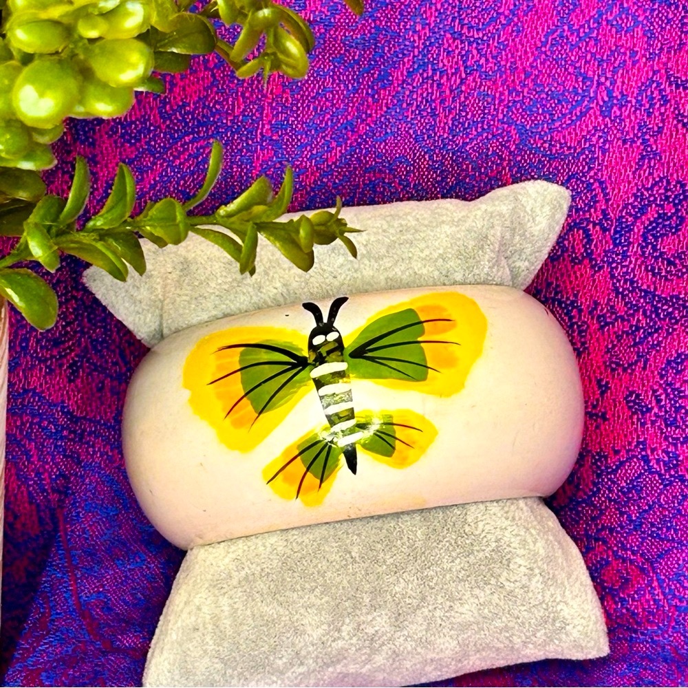 VTG Hand-painted Bangle